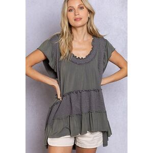 POL Caught in a Breeze Ruffle Top in Charcoal SMT2076